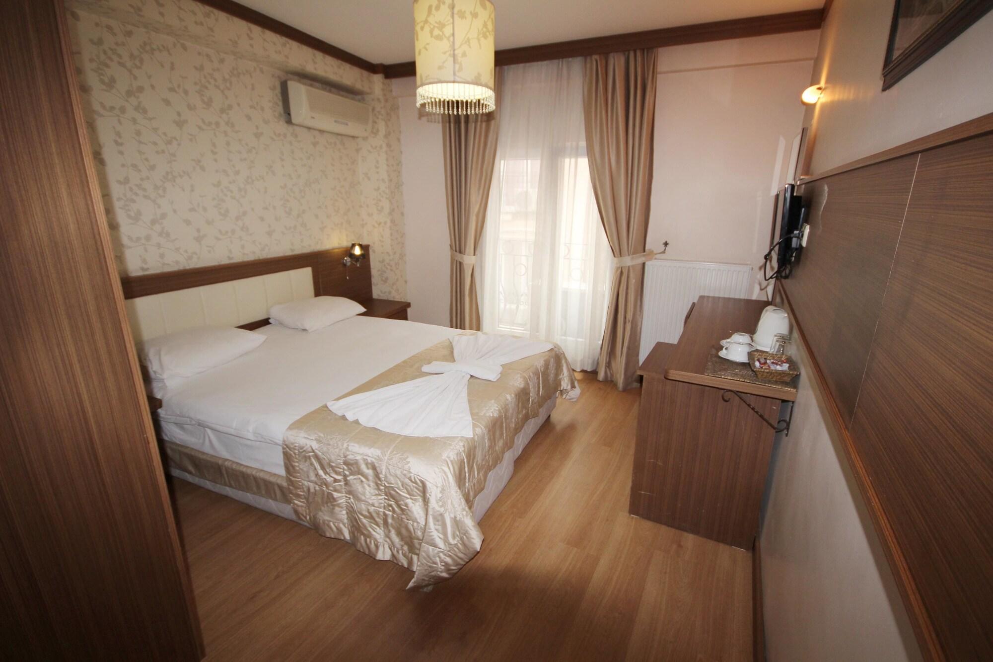 Flower Palace Hotel Istanbul Exterior photo