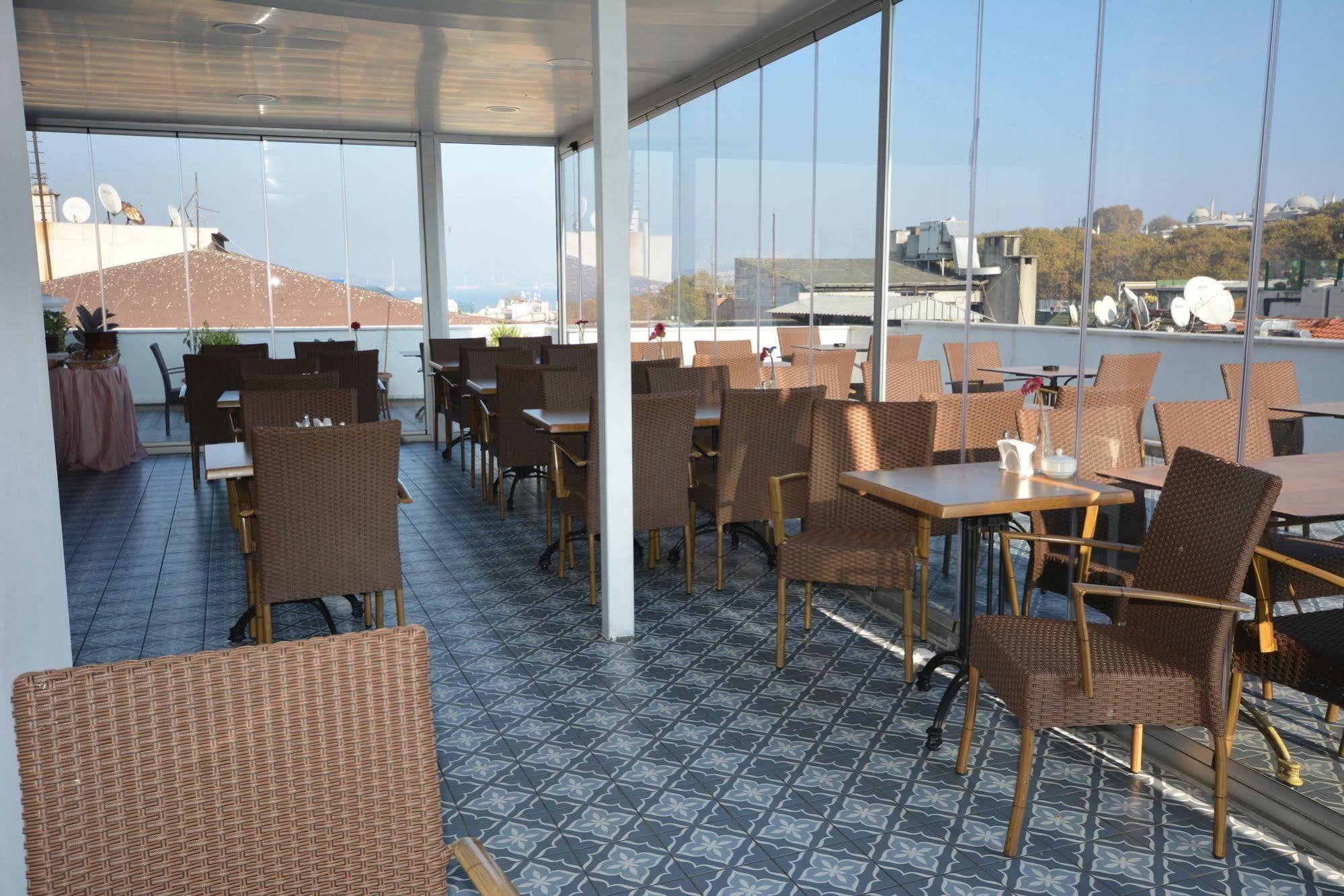 Flower Palace Hotel Istanbul Exterior photo